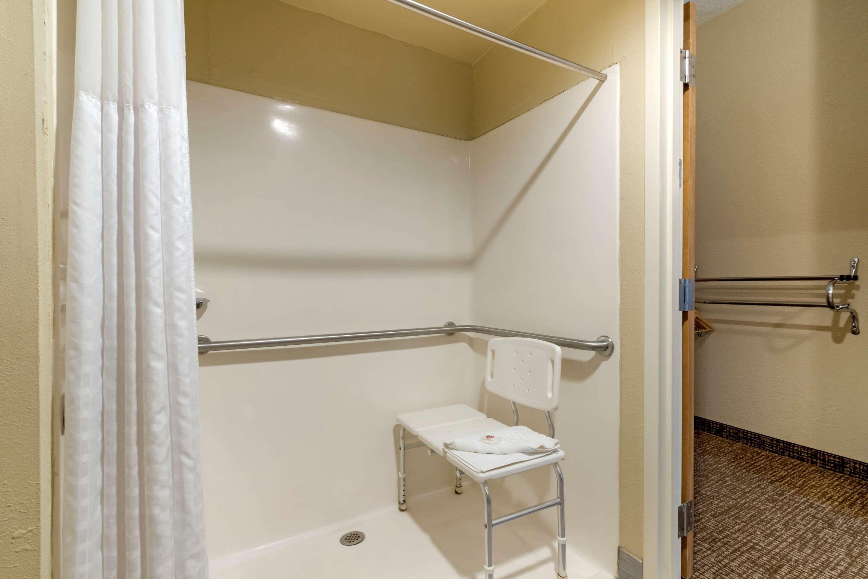 Comfort - Harrisburg South Inn 2*